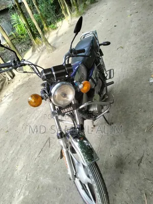 Yamaha R1 2000 Blue