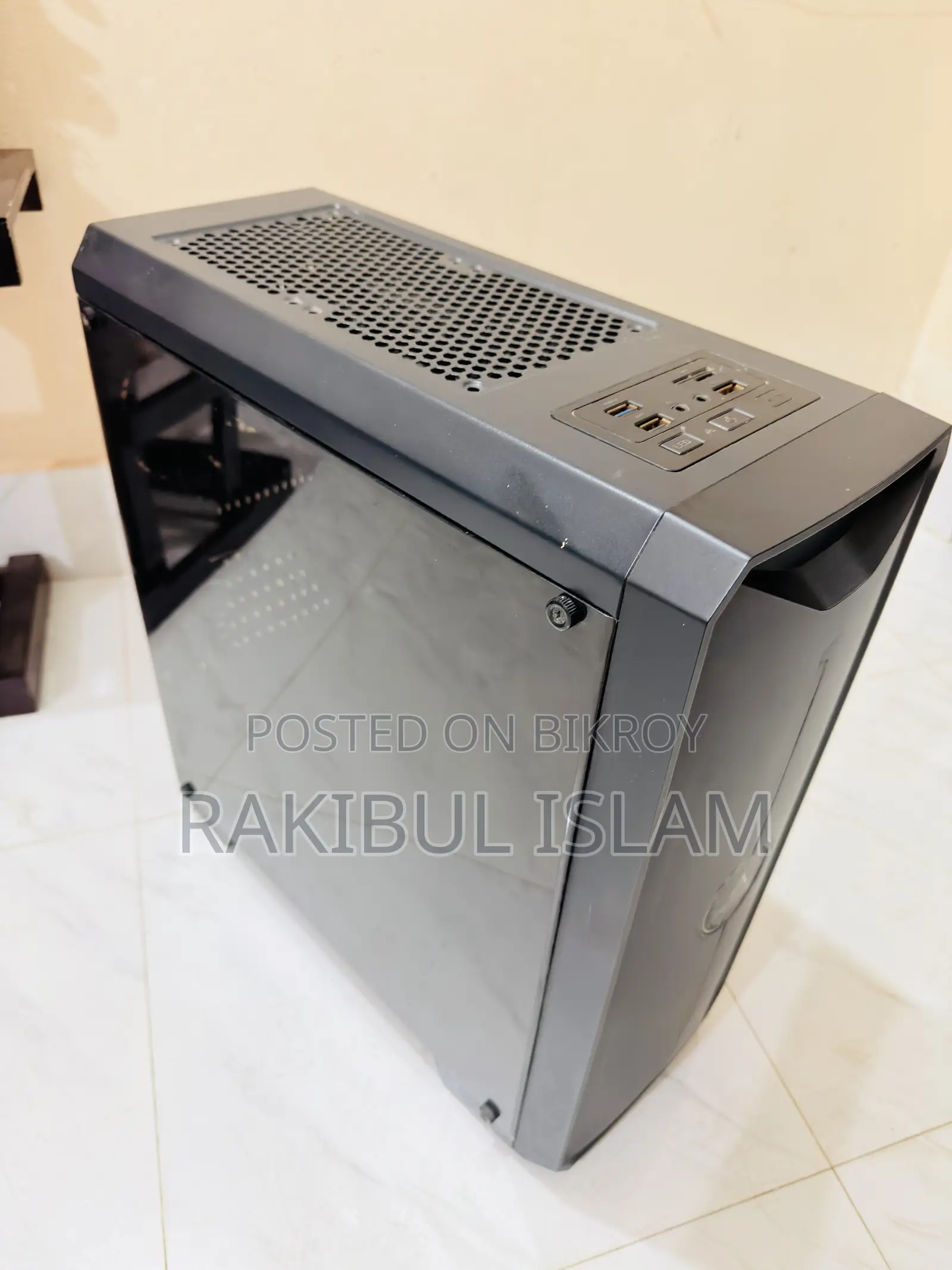 Desktop Computer 8GB AMD Ryzen 5 SSD 256GB