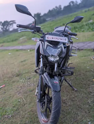 TVS Apache RTR 160 4V 2021 Black