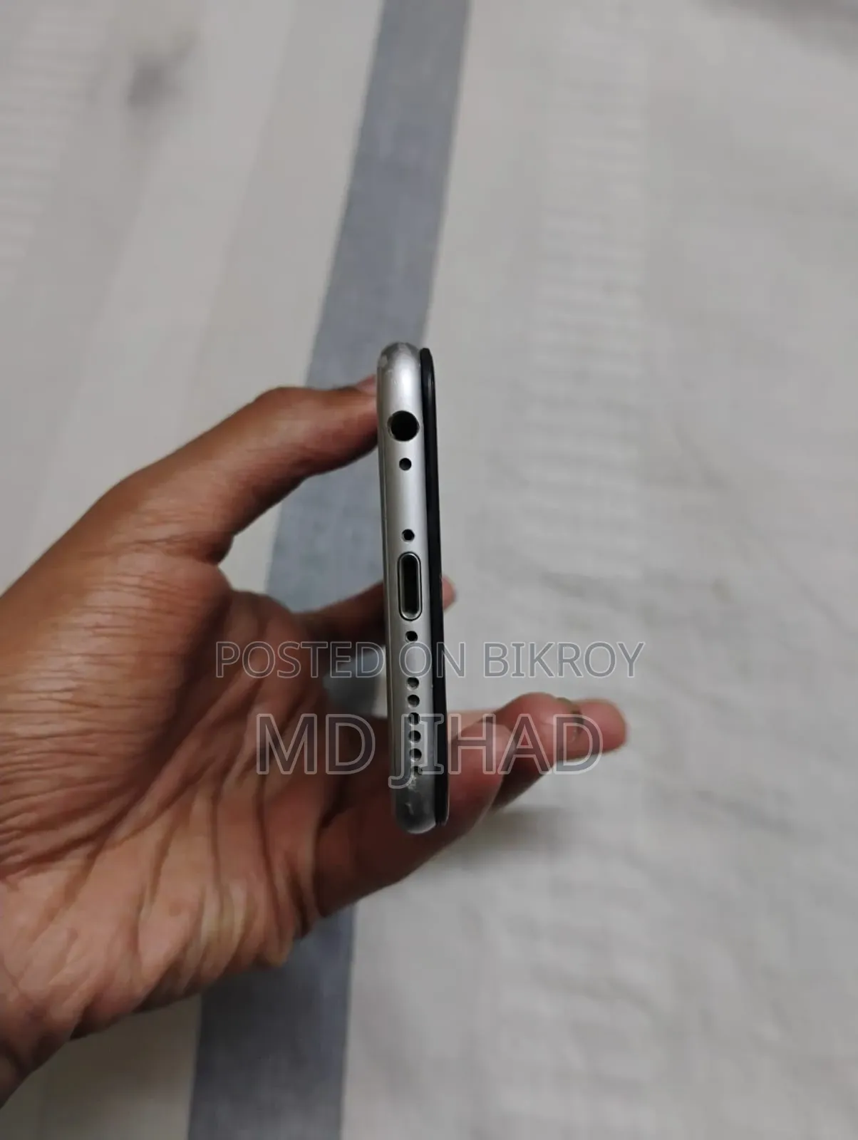 অ্যাপল আইফোন ৬ ৬৪ জিবি