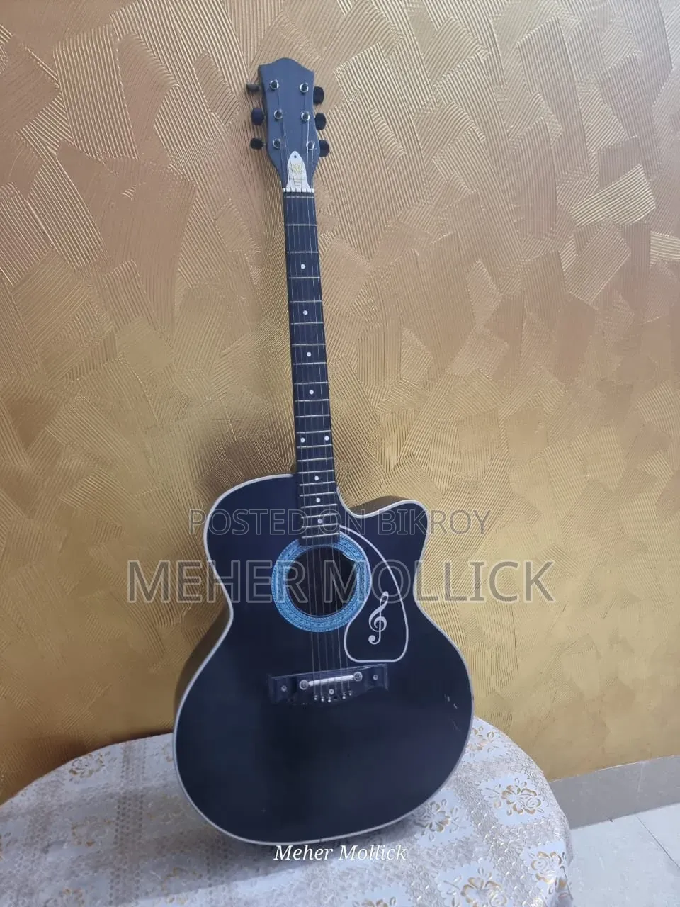 Black Acoustic Guitar | 6 String | Used | মাত্র ২০০০ টাকা