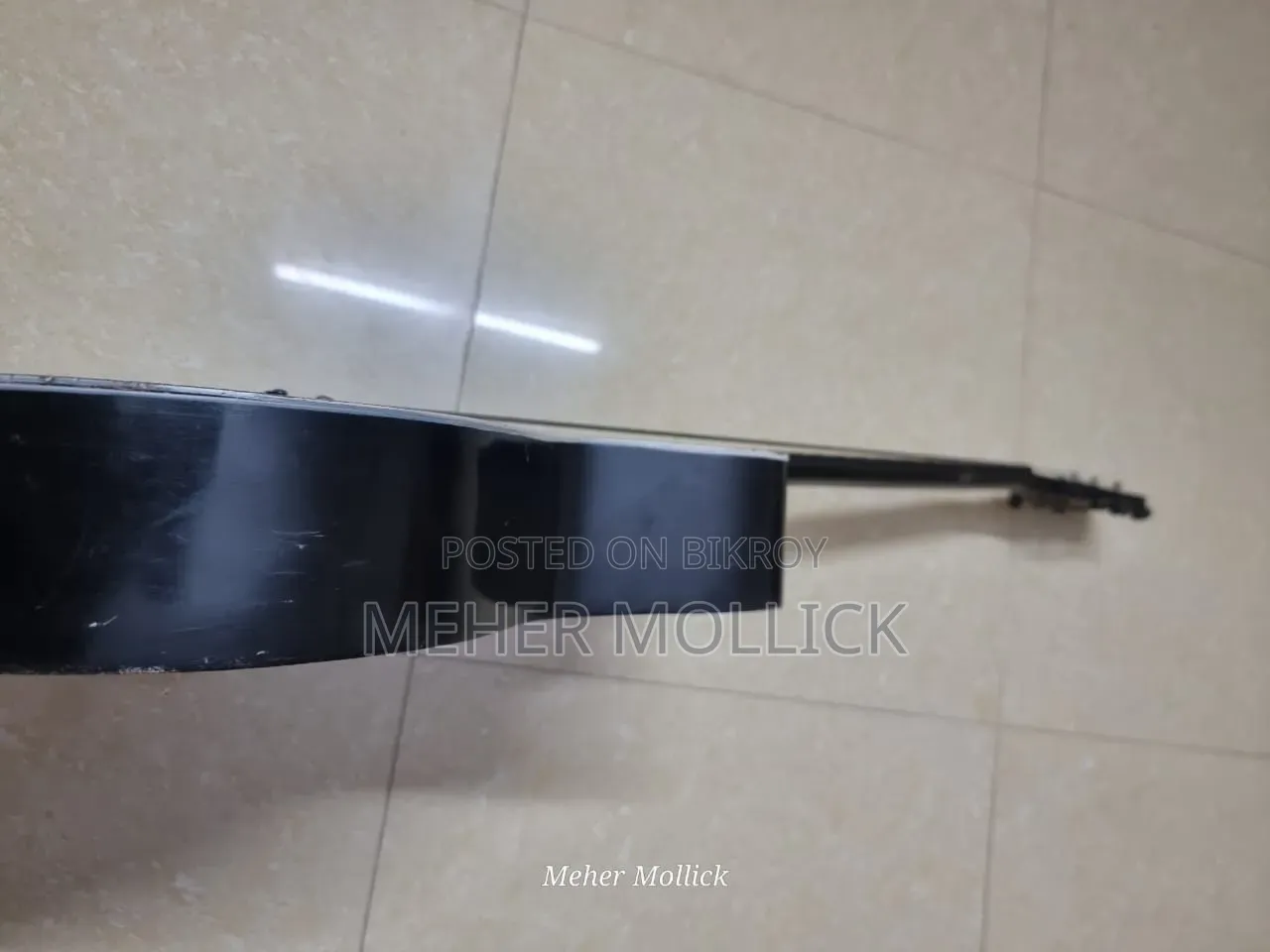 Black Acoustic Guitar | 6 String | Used | মাত্র ২০০০ টাকা