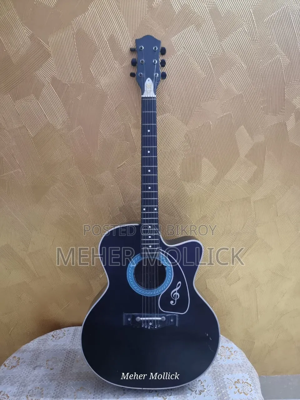 Black Acoustic Guitar | 6 String | Used | মাত্র ২০০০ টাকা