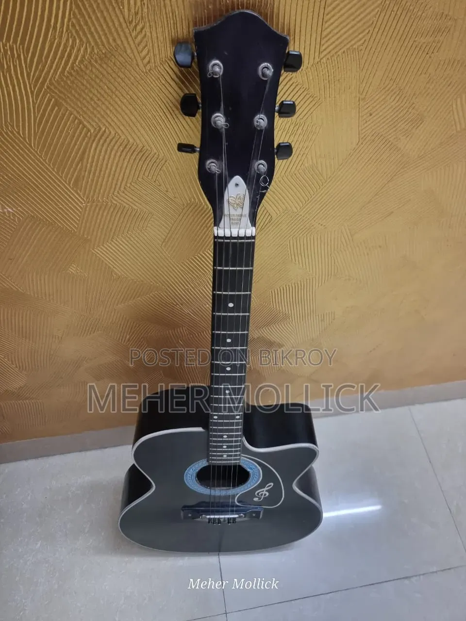 Black Acoustic Guitar | 6 String | Used | মাত্র ২০০০ টাকা