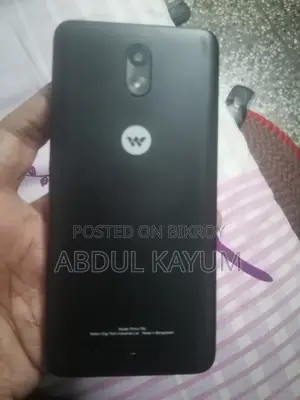 Walton 8 GB Black