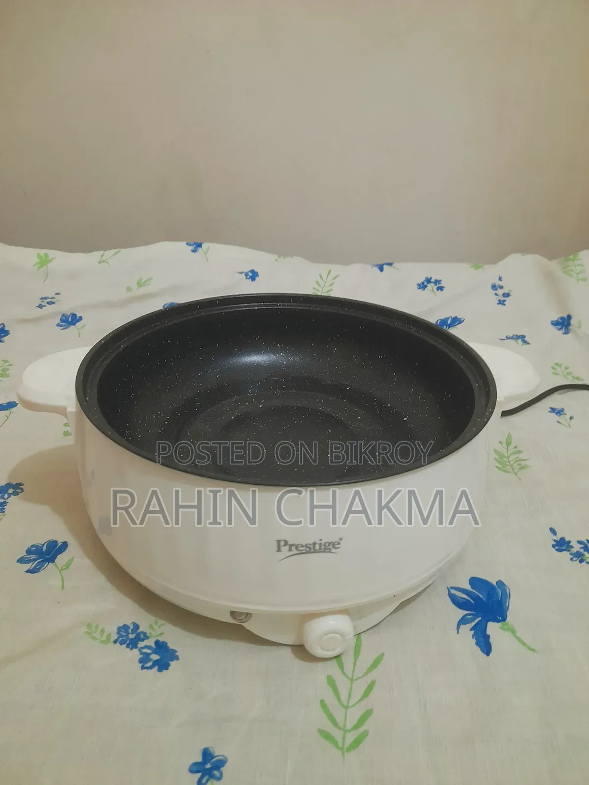 মাল্টিফাংশনাল ইলেকট্রিক কুকার