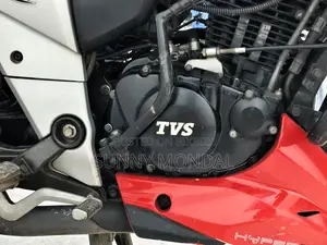 টিভিএস আপাচে ১৬০ ৪ভি ২০২৩ রেড