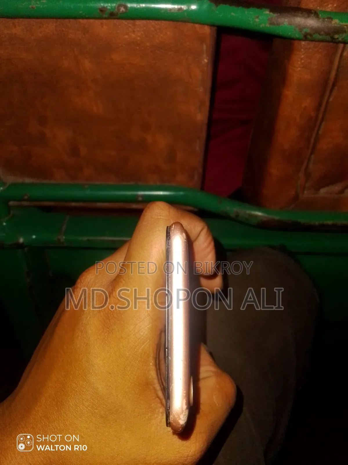 Vivo Y90 32 GB Gold