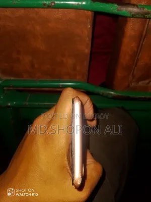 Vivo Y90 32 GB Gold