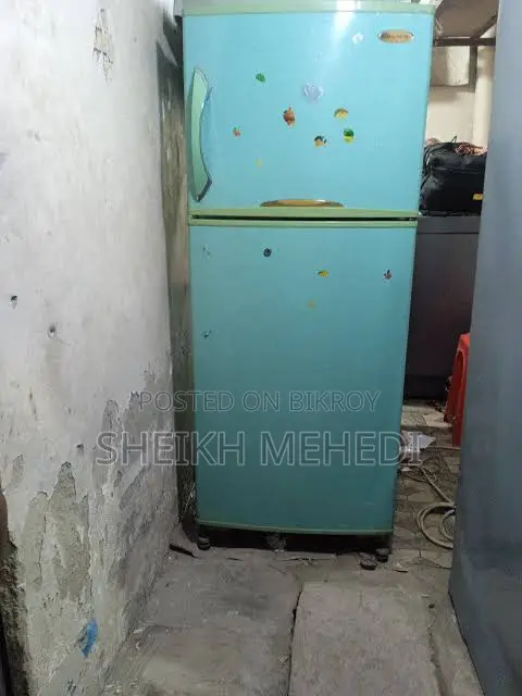 রেফ্রিজারেটর