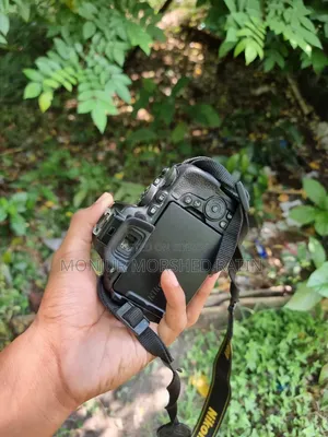 Nikon D5500 + Nikon 50mm F1.8g