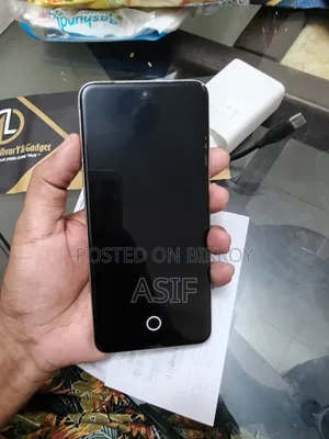 ভিভো এক্স২০০ ২৫৬ জিবি হোয়াইট