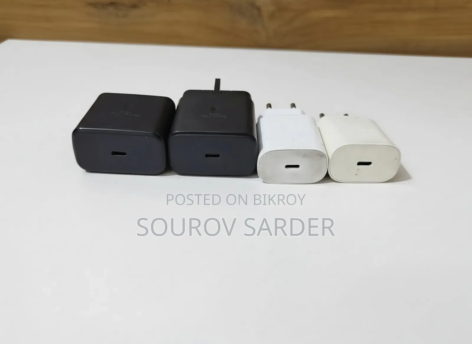 স্যামসাং অরিজিনাল চার্জার ১৫,২৫,৪৫ ওয়াট।