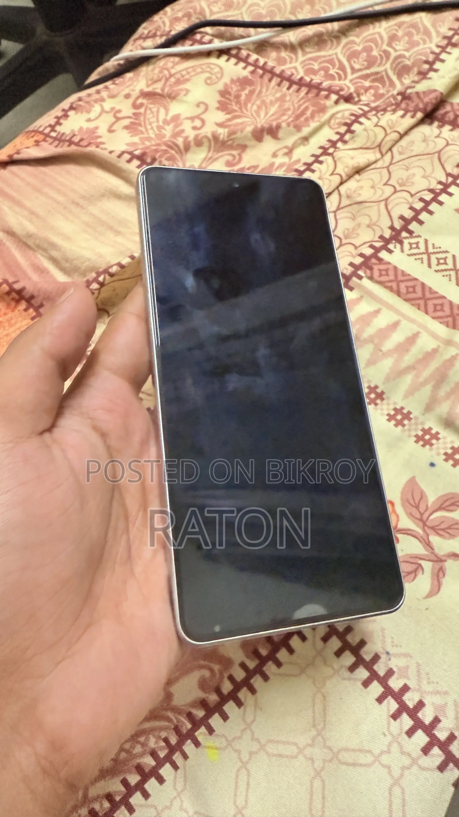 আইকিউও জেড১০ ২৫৬ জিবি সাদা