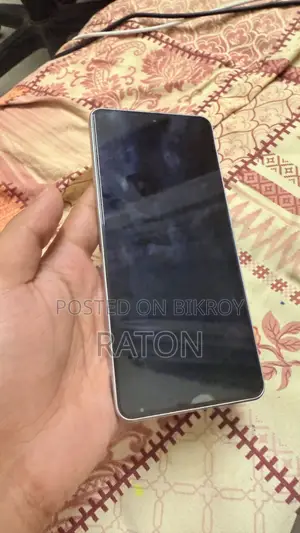 আইকিউও জেড১০ ২৫৬ জিবি সাদা