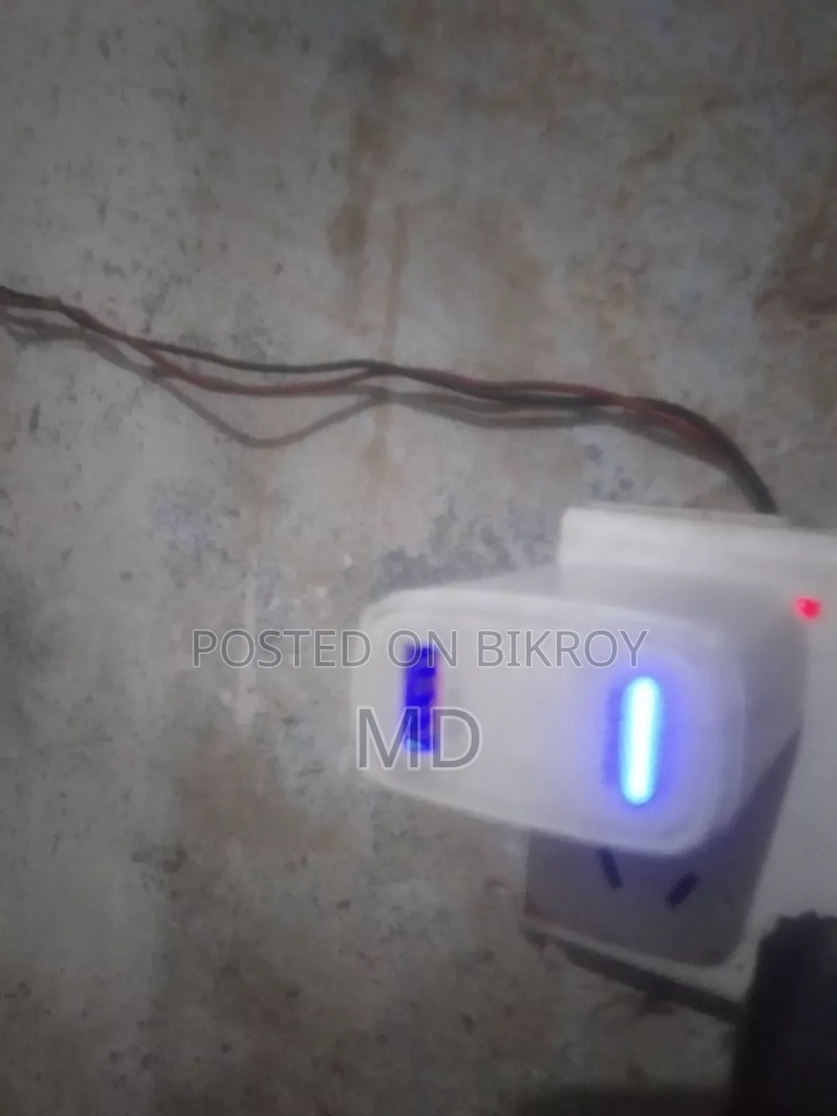 অনেক পার্ট চার্জার ওরজিনিয়াল