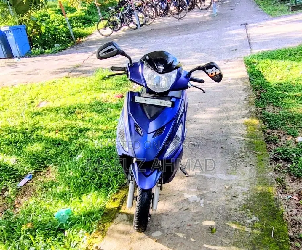 Hero Maestro Edge 2021 Blue
