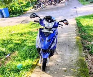 Hero Maestro Edge 2021 Blue