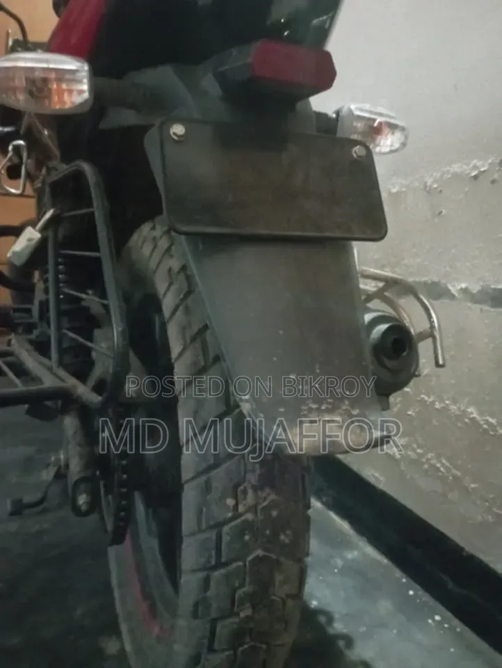 বাজাজ পালসার ১৫০ ২০২৩ ব্ল্যাক