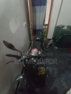বাজাজ পালসার ১৫০ ২০২৩ ব্ল্যাক