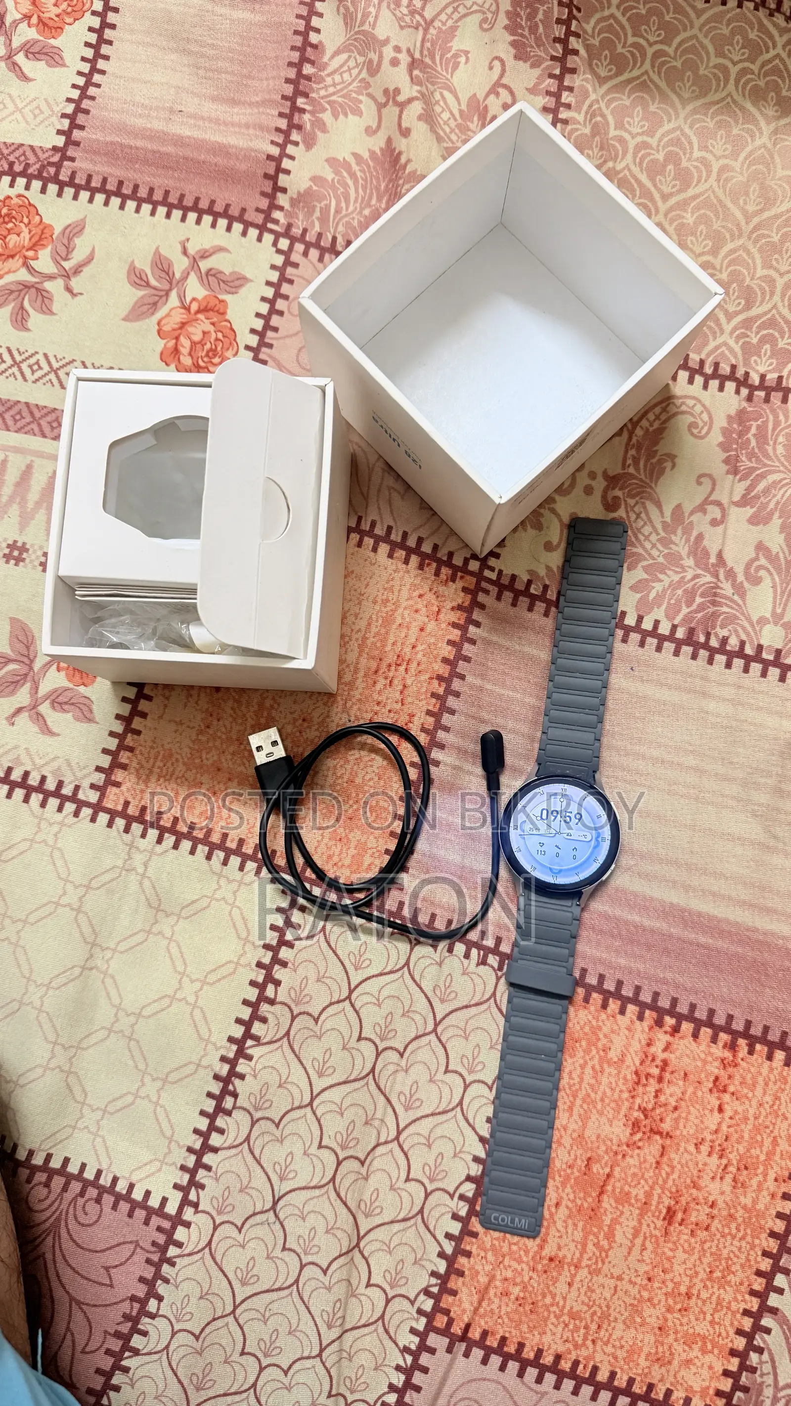 Colmi I28 Ultra Smart Watch Magnetic Strap