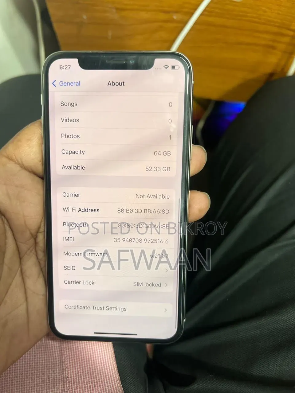 Apple iPhone X 64 GB White