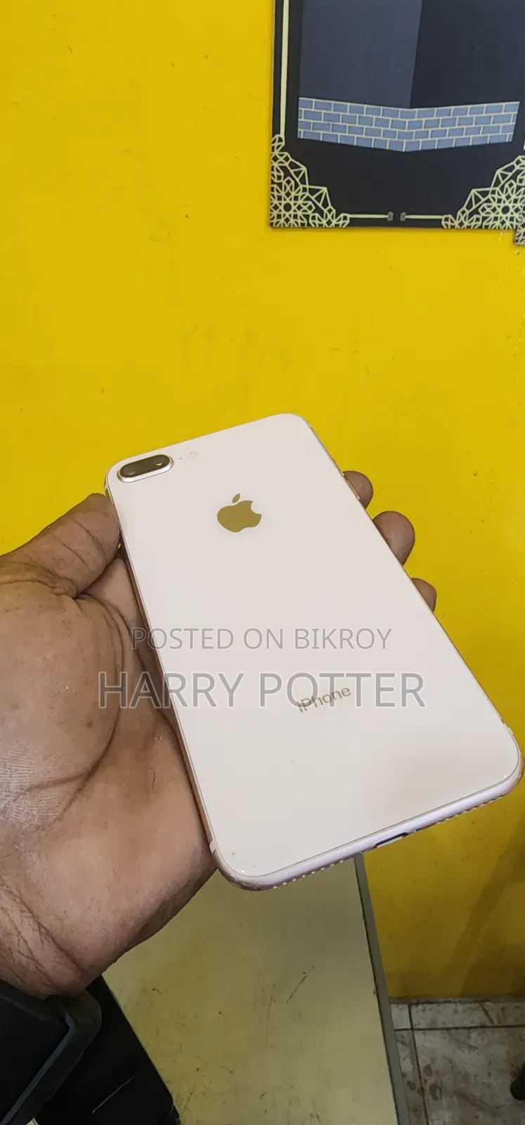 New Apple iPhone 8 Plus 64 GB White