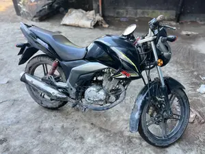 Suzuki GSX 125 2021 Black