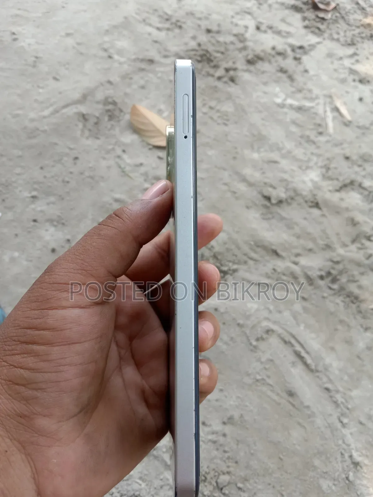 শাওমি রেডমি এ৫ ৪জি ৬৪ জিবি সাদা