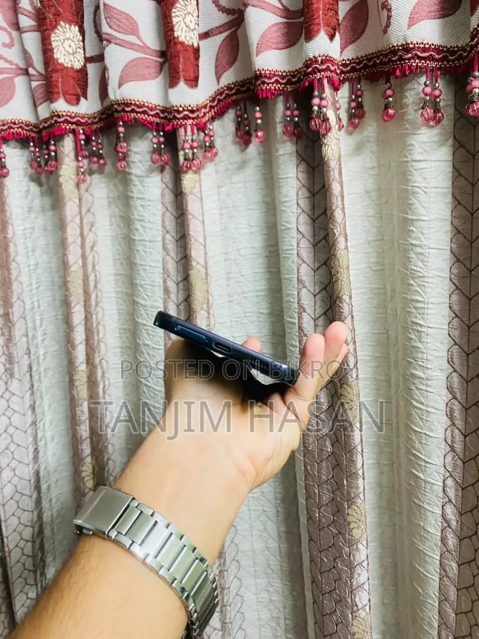 স্যামসাং গ্যালাক্সি এস২২+ ৫জি ১২৮ জিবি ব্ল্যাক