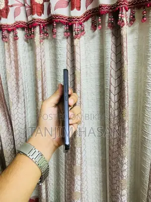 স্যামসাং গ্যালাক্সি এস২২+ ৫জি ১২৮ জিবি ব্ল্যাক