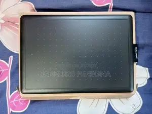 Wacom One CTL-472 Graphic Tablet – Like New!