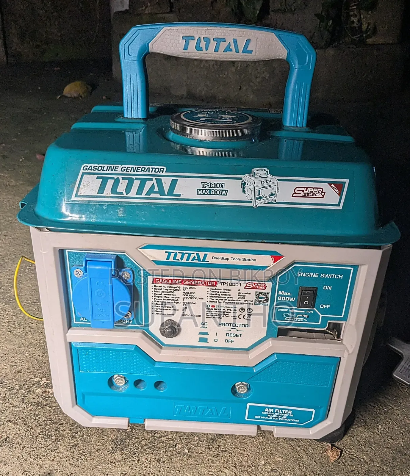 Total 800 Watt Portable Generator