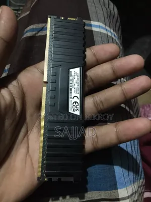 ৮জিবি ৩২০০মেগাহার্জ ডিডিআর৪ ডেস্কটপ র‍্যাম - করসেয়ার ভেঞ্জেন্স ২এক্স২