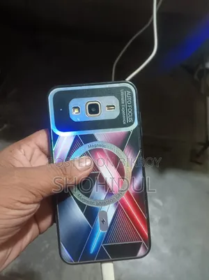 Samsung Galaxy J7 32 GB Gold