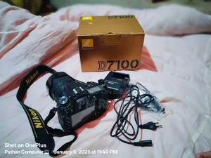 Emergency Sell Nikon D7100 DSLR Camera for Sale