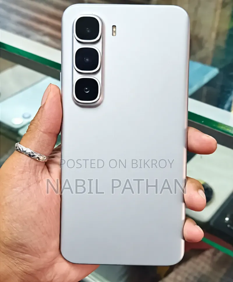 Infinix Hot 60 Pro+ 128 GB Silver