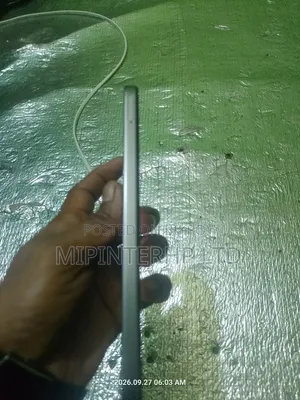 Realme C100i 128 GB Gray