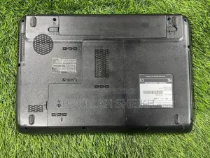 Laptop Toshiba Satellite C640 6GB Intel Core i3 SSD 128GB