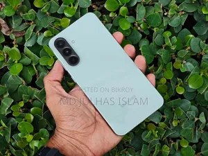 নতুন স্যামসাং গ্যালাক্সি এ৫৬ ২৫৬ জিবি