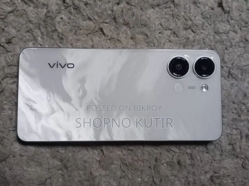 Vivo Y05 64 GB Silver