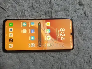 Vivo Y05 64 GB Silver