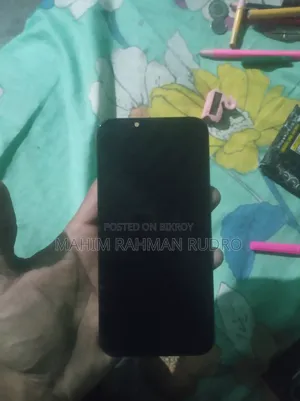 New Apple iPhone 13 128 GB Black