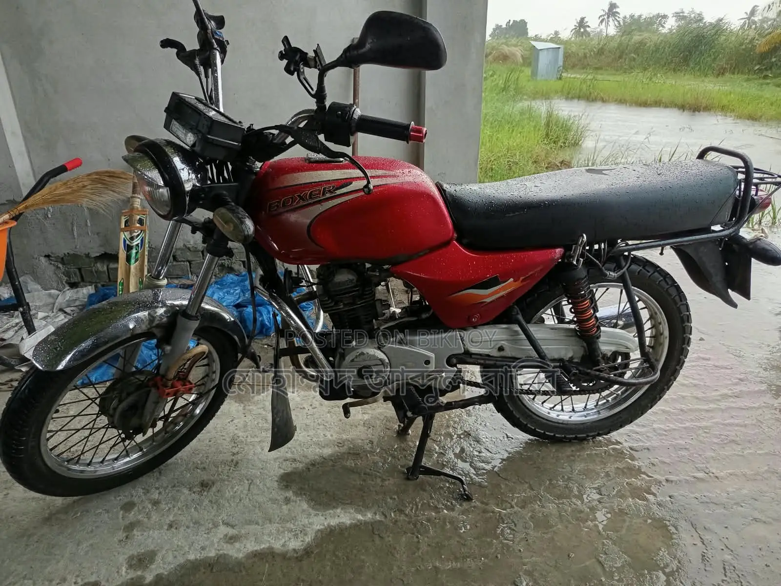 বাজাজ বক্সার ১০০ ২০১০ লাল