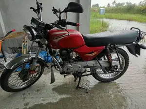 বাজাজ বক্সার ১০০ ২০১০ লাল