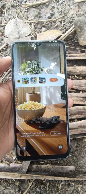ইনফিনিক্স হট ৩০আই ১২৮ জিবি হোয়াইট