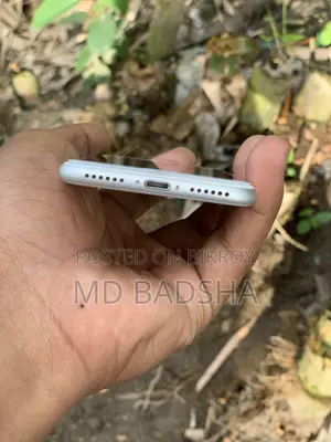 অ্যাপল আইফোন ৭ ৩২ জিবি সিলভার