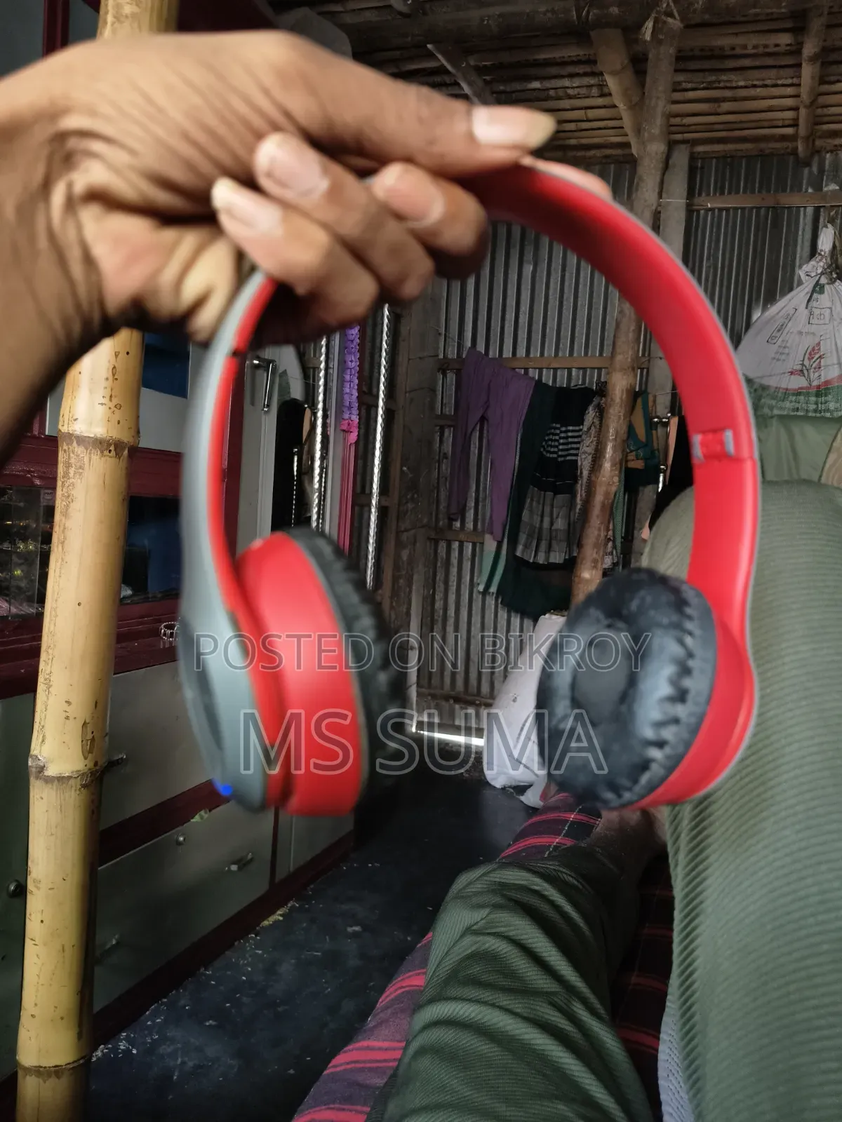 এই হেডফোনটি বিক্রয় করা হবে