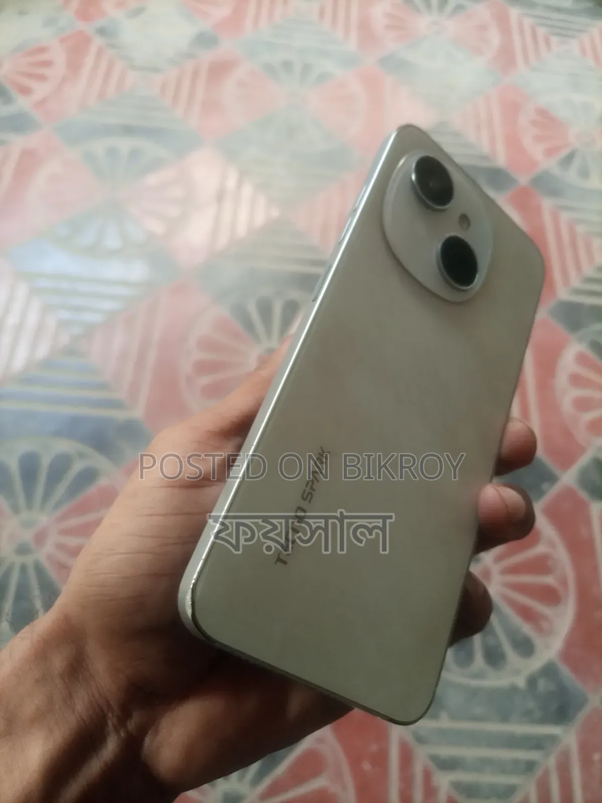 Tecno Spark Go 2 64 GB Silver