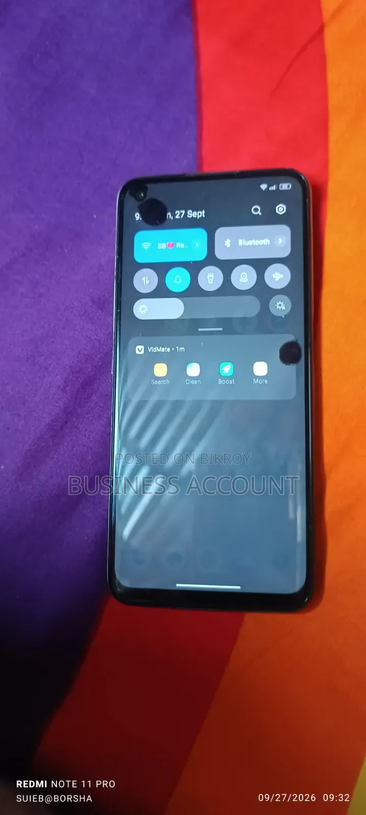 রিয়েলমি ধূসর